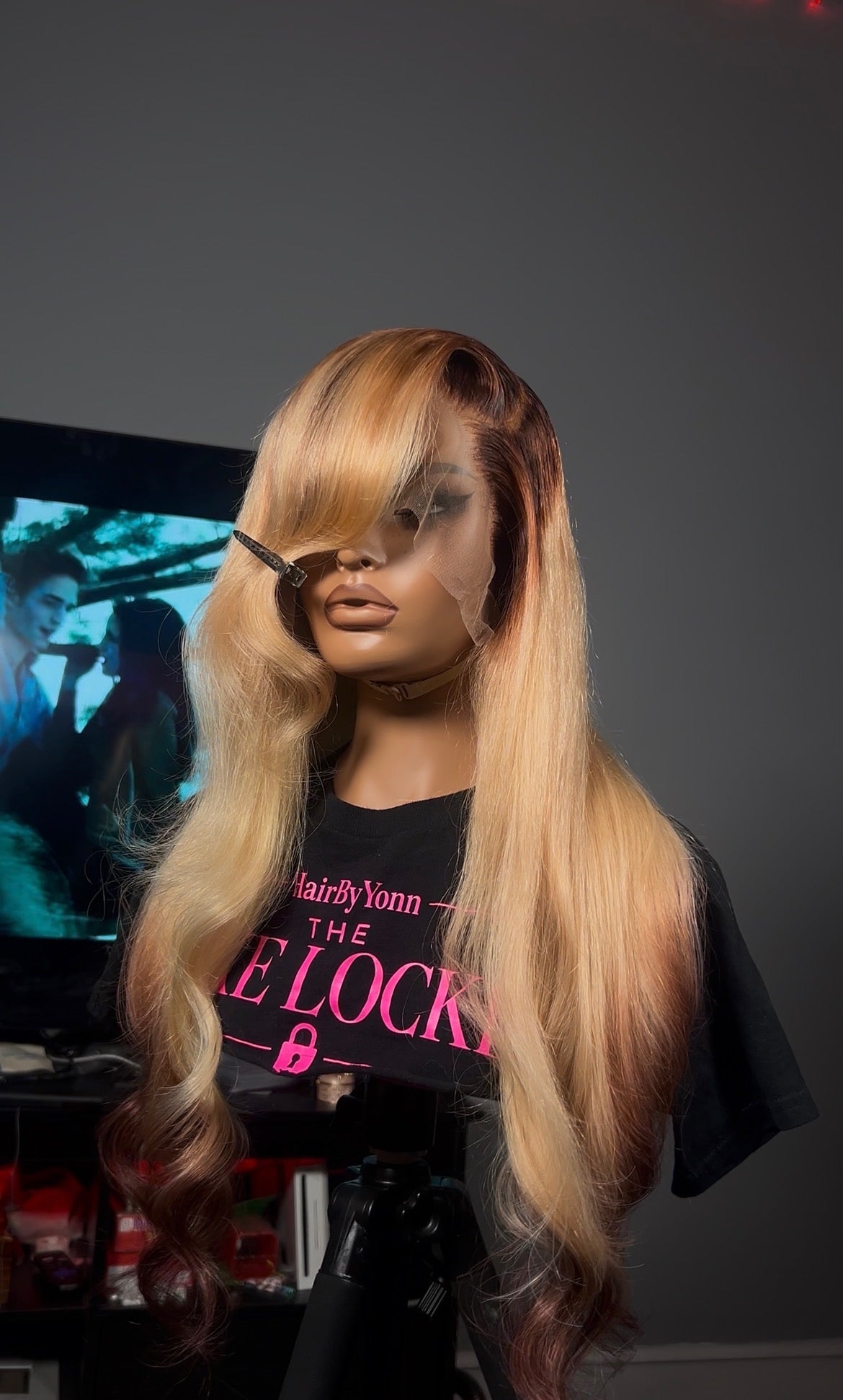 Luxe Locker Wig #8